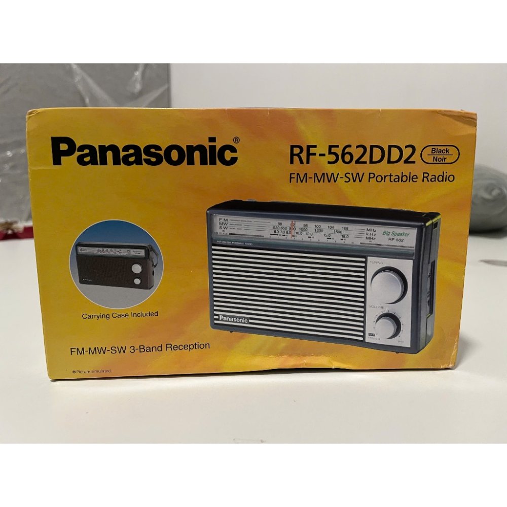 Đài Radio Panasonic RF-562DD Chính Hãng - 3 Băng Tần AM/FM/SW, Loa Lớn Rõ Nét, Tặng Kèm Dây Đeo